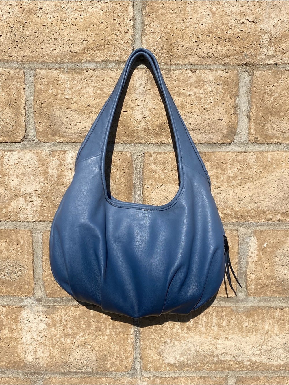 Simply Vera Vera Wang Sidekick Hobo Bag Slate Blue Slouchy Shoulder Purse - Picture 4 of 17